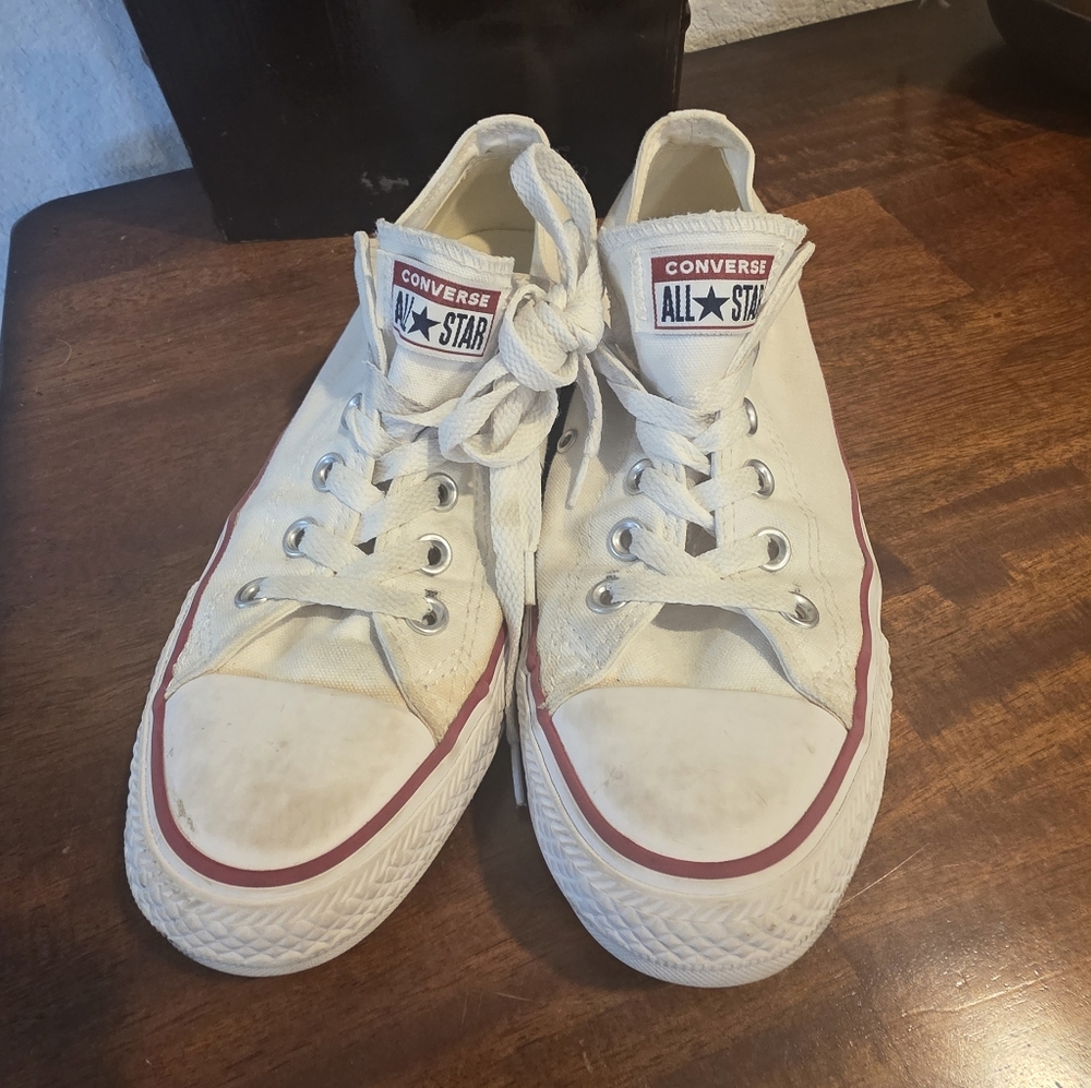Converse All Star Low Top Sneakers - White with Red Trim Womens 8.5 Mens 6.5